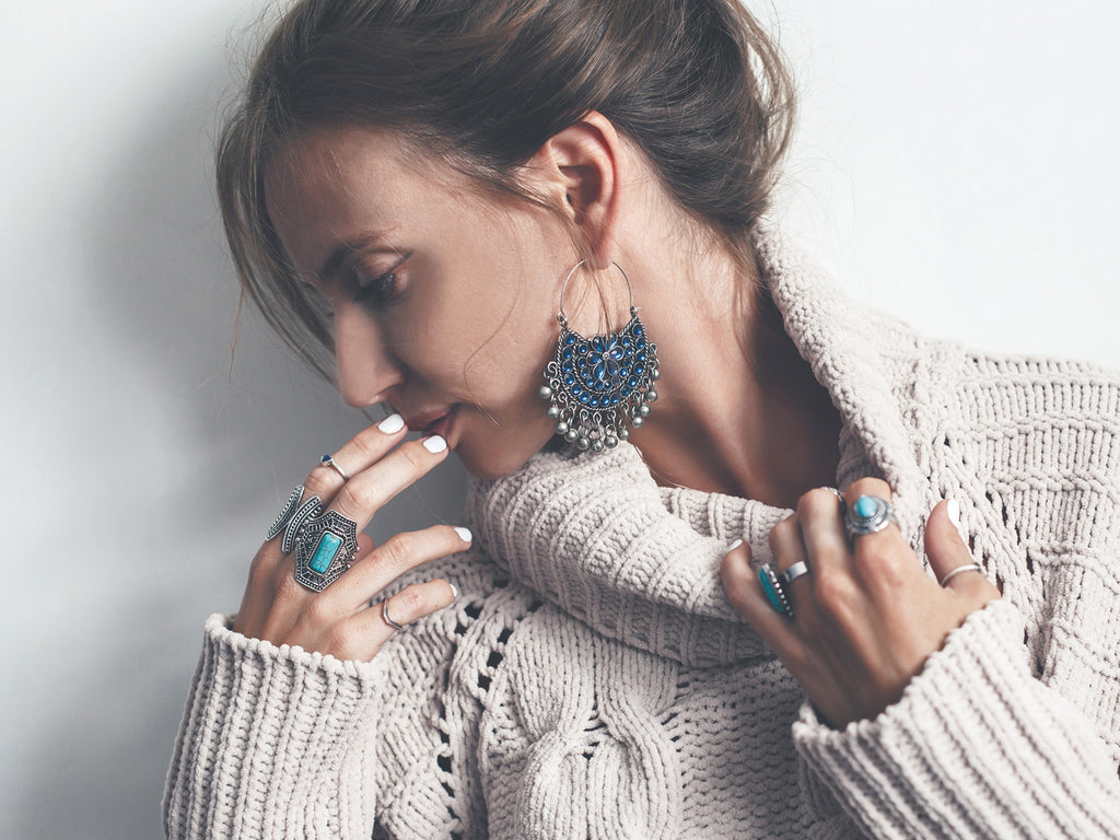 5 Ethnic Jewelry Pieces To Edge Up Your Everyday Looks