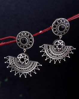 TRENDS NOW: TRIBAL JEWELLERY