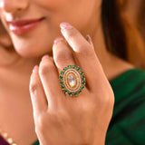 Kundan Opulance Smarag Emerald Ring