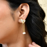 Trendy Pearly Kisses Drop Earrings