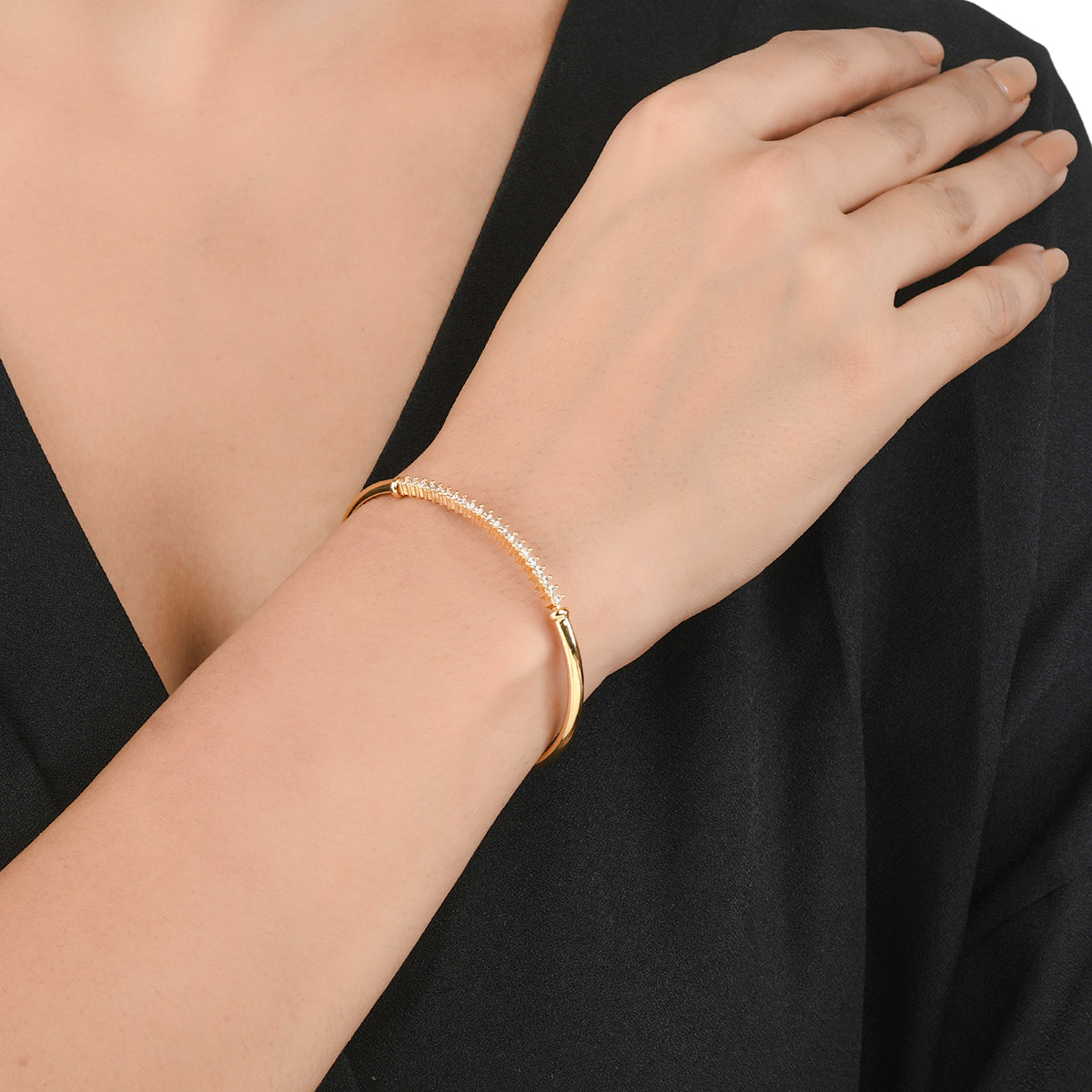 Buy Voylla Strand Bracelet for Men (Golden)(8907617387154) at Amazon.in