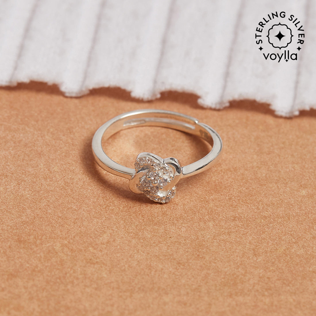 Sterling Silver Tiny Flower Ring – Priyaasi